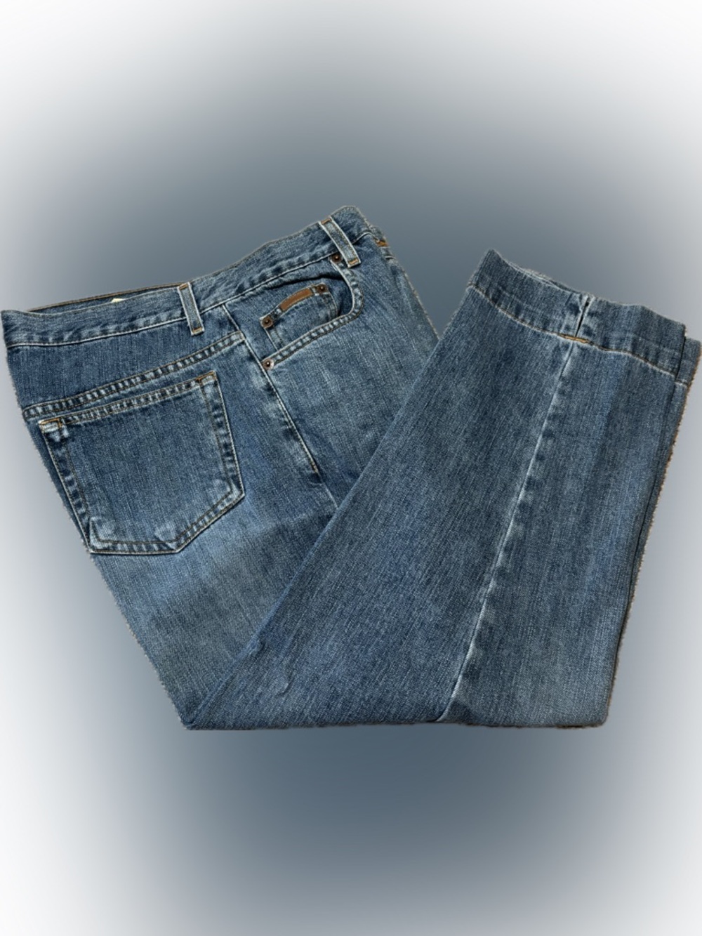 E137 Eddie Bauer Denim Capris, Size 6